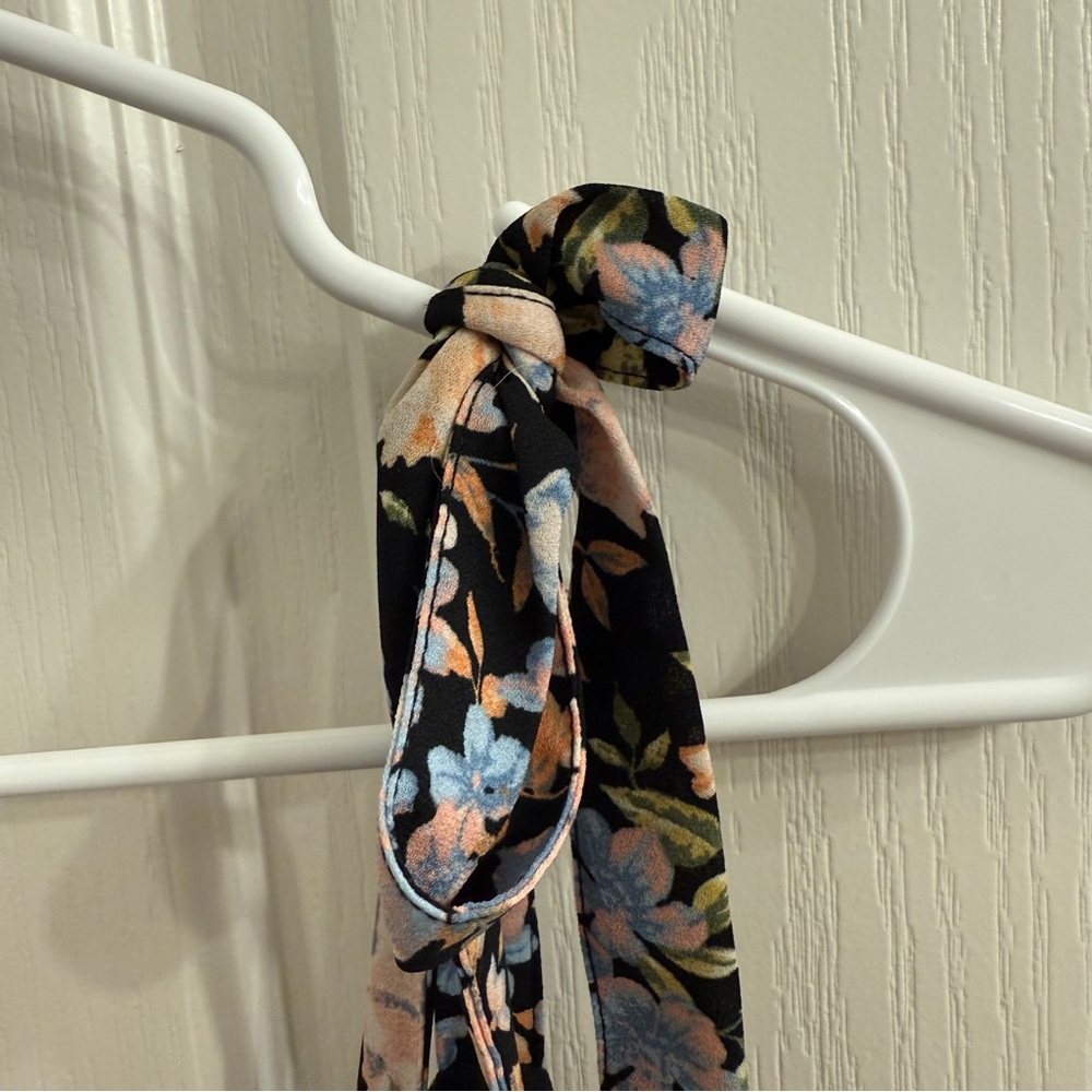 American Eagle Outfitters Black Floral Dress - Picture 9 of 12